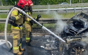 Pożar samochodu osobowego na autostradzie A4 (3)