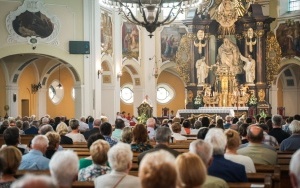 Uroczystość Bożego Ciała w parafii pw. Św Anny w Nikiszowcu (20)
