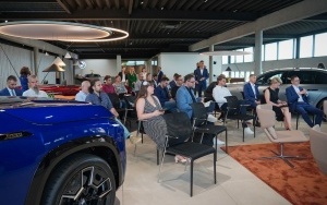 Nowy salon BMW w Katowicach (14)