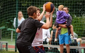 Turniej koszykówki 3x3 w Piotrowicach 2023 (10)