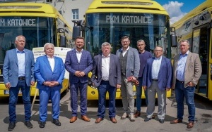 Nowe autobusy hybrydowe w Katowicach (1)