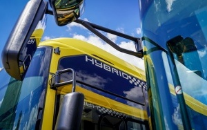 Nowe autobusy hybrydowe w Katowicach (10)