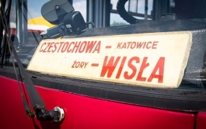 Zlot zabytkowych autobusów na Lotnisku Muchowiec  (13)