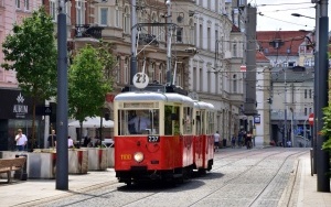 Zabytkowy tramwaj kursuje po Katowicach (2)