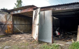 Pożar garażu na Załężu w Katowicach  (7)