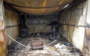 Pożar garażu na Załężu w Katowicach  (6)