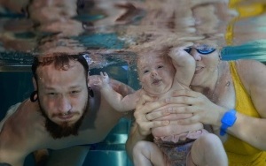 Kurs pływania dla niemowląt i dzieci na basenach Brynów i Burowiec w Katowicach (4)