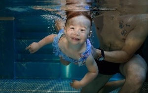 Kurs pływania dla niemowląt i dzieci na basenach Brynów i Burowiec w Katowicach (5)