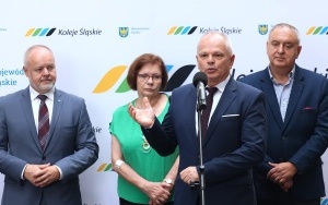 Podpisanie umowy na dostawę 3 nowych pociągów dla Kolei Śląskich (12)