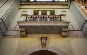 Prace budowlane w dawniej siedzibie PKO przy ul. Warszawskiej 7 (5)