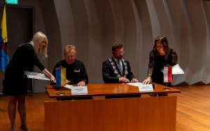 Lwów miastem partnerskim Katowic - podpisanie dokumentów (12)