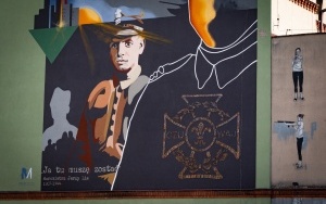Mural upamiętniający harcmistrza Jerzego Lisa przy ul. Gliwickiej w Katowicach (18)