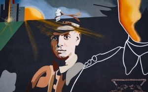 Mural upamiętniający harcmistrza Jerzego Lisa przy ul. Gliwickiej w Katowicach (19)