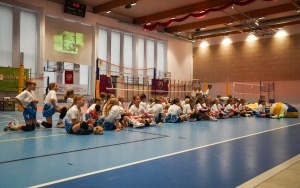 Mecze „Rodzice kontra dzieci” w Zespole Szkół Technicznych i Ogólnokształcących nr 2 w Katowicach (10)