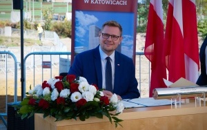 Akt erekcyjny pod budowę Sądu Rejonowego Katowice-Wschód (1)