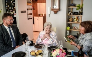 102 urodziny pani Jadwigi. To Kiermaszowa od żuru (1)