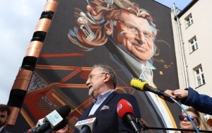 Odsłonięcie muralu Zbigniewa Wodeckiego w Katowicach (7)