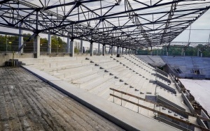 Postęp prac na budowie Stadionu Miejskiego w Katowicach [PAŹDZIERNIK 2023] (10)