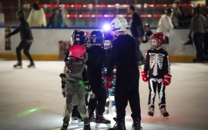 Halloween na Lodowisku Jantor (15)