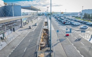 Będzie zielono przed terminalami i na parkingu Katowice Airport! Ruszyła budowa  (1)