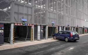 Automatyczny parking na Tylnej Mariackiej w Katowicach (12)
