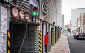 Automatyczny parking na Tylnej Mariackiej w Katowicach (9)