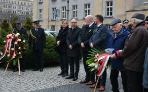 149. urodziny Wojciecha Korfantego - uroczystości na Placu Sejmu Śląskiego (8)