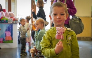 Świnka Peppa na żywo w Katowicach. Spektakl w Pałacu Młodzieży (8)