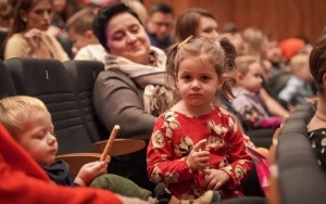 Świnka Peppa na żywo w Katowicach. Spektakl w Pałacu Młodzieży (16)