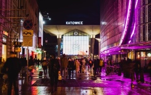 Katowice rozświetlone nocą (2)