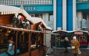 Jarmark Bożonarodzeniowy w Katowicach w zimowej odsłonie (9)