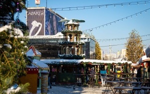 Jarmark Bożonarodzeniowy w Katowicach w zimowej odsłonie (18)