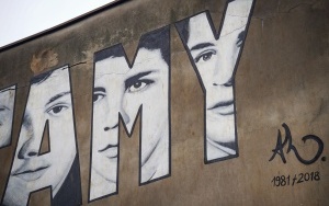 Mural przy budynku Śląskiego Centrum Wolności i Solidarności i Izby Pamięci kopalni Wujek w katowickim Brynowie (5)