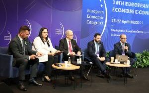 Światowe Forum Miejskie - panel dyskusyjny podczas EKG 2022 (4)