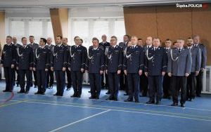 Ślubowanie nowych policjantów w Katowicach (7)