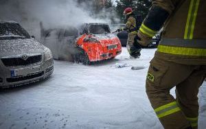 Pożar samochodów na Giszowcu (1)