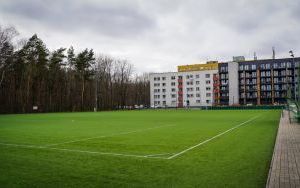 Budowa boiska przy ul. Boya-Żeleńskiego na Kostuchnie [LUTY 2024] (6)