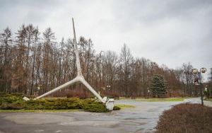 Rzeźba Żyrafa w Parku Śląskim przejdzie zabiegi konserwatorskie (6)