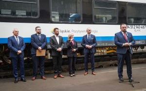 Podpisanie umowy na zakup nowych pociągów Kolei Śląskich (10)