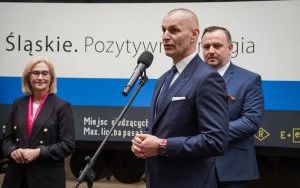 Podpisanie umowy na zakup nowych pociągów Kolei Śląskich (14)
