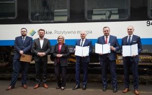 Podpisanie umowy na zakup nowych pociągów Kolei Śląskich (17)