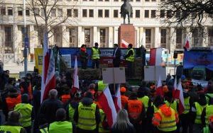 Spotkanie wojewody śląskiego z protestującymi rolnikami (5)