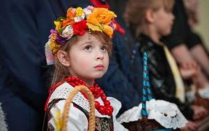 Święcenie potraw w Parafii Rzymskokatolickiej św. Anny w Katowicach (6)