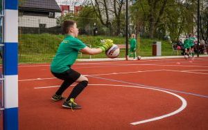 Trening piłkarzy i piłkarek 