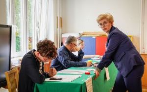 Obwodowa Komisja Wyborcza nr 65 w Katowicach (4)