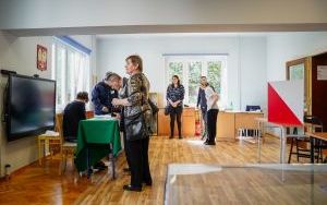 Obwodowa Komisja Wyborcza nr 65 w Katowicach (16)