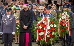 Uroczystości upamiętniające 84. rocznicę Zbrodni Katyńskiej (16)