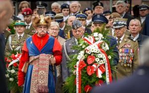 Uroczystości upamiętniające 84. rocznicę Zbrodni Katyńskiej (14)