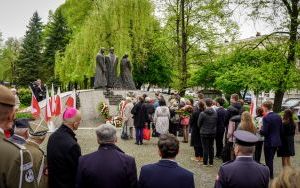 Uroczystości upamiętniające 84. rocznicę Zbrodni Katyńskiej (1)