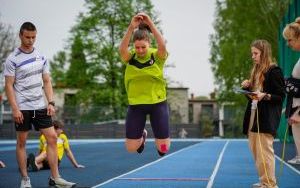 Zawody lekkoatletyczne na Asnyka (14)